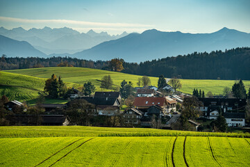 Münsing - Holzhausen vor den Alpen
