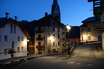 Pieve di Livinallongo, abends