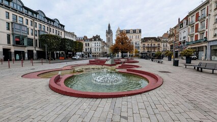 DOUAI (Nord)