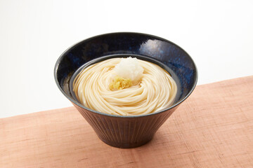 ひやむぎ_冷_温_hiyamugi