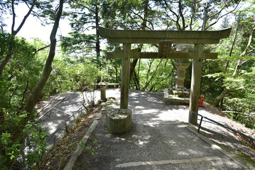 比叡山延暦寺　無動寺谷　参道の弁天堂鳥居　滋賀県大津市坂本