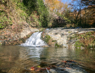Obraz premium Azhek Waterfall in autumn, Sochi, Russia.