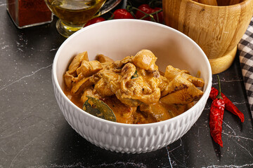 Thai Tom yum soup with chicken