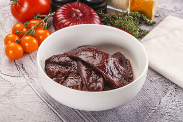 Raw beef liver slices for cooking