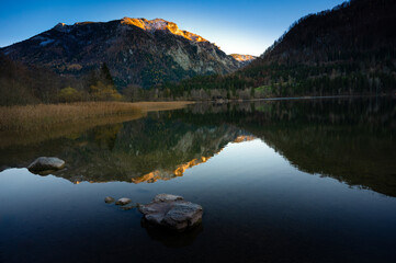 Idyllische Abendstille am Lunzer See