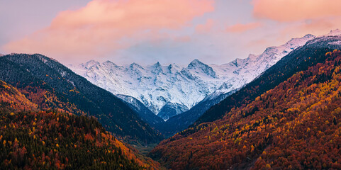 Fototapeta premium The sunset view of mount kazbegi in Georgia