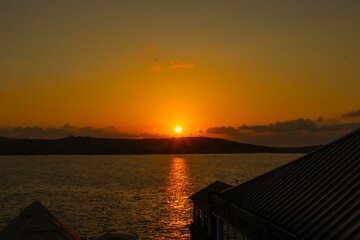 Fototapeta premium sunset over the sea 