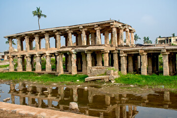 Obraz premium 16th century Hampi Bazar near Virupaksha temple Hampi