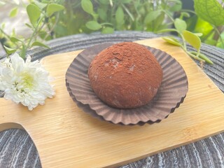 Kunafa noodle pistachio stuff Chocolate mochi