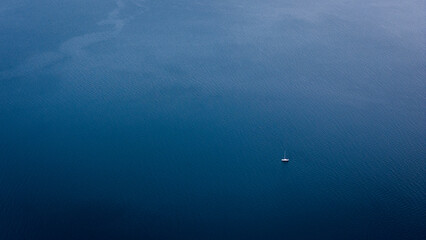 Obraz premium Arctic sea minimalism