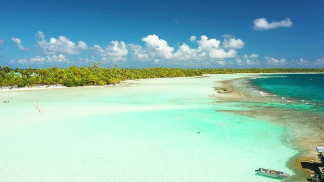 Le lagon bleu de Rangiroa