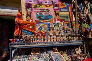 Exploring the Vibrant Ollantaytambo Market: A Cultural Feast for the Senses
