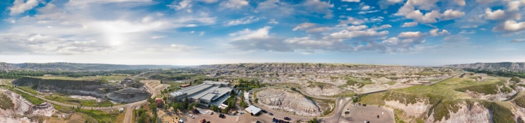 Obraz premium Aerial view of Midland Provincial Park from Royal Tyrrell Museum parking, Alberta