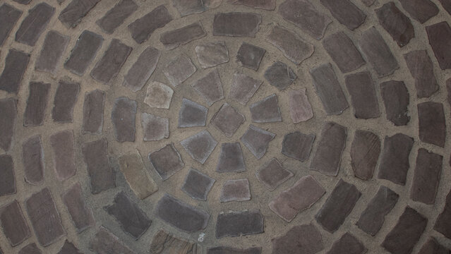 Paving stones in a circular shape