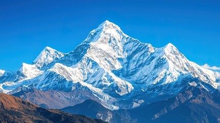Obraz premium Scenic himalayas covered in snow concept. Majestic Himalayan Mountains Covered in Snow