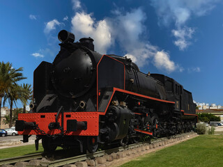Locomotora Mikado	