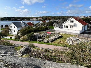 cottages on the island of Donsö near the strait between the island of Styrsö