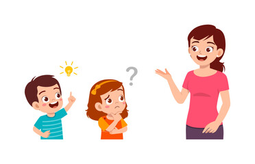 little kid raise hand to answer the teacher question