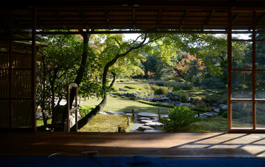 無鄰菴　母屋から見る庭園　京都市左京区