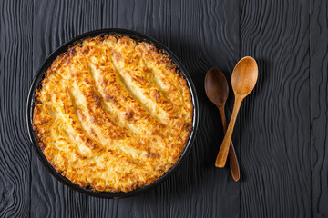vegan shepherds pie of lentils with mashed potato