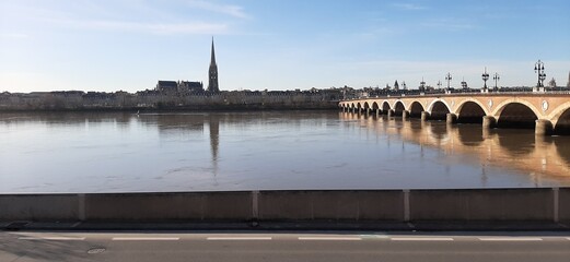 bordeaux skyline