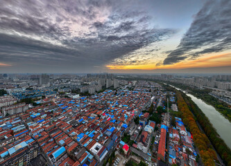 Nearly 300 cities have been included in the policy support scope for urban village renovation