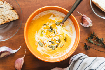autumn recipe preparation process of butternut squash pumpkin soup for Thanksgiving