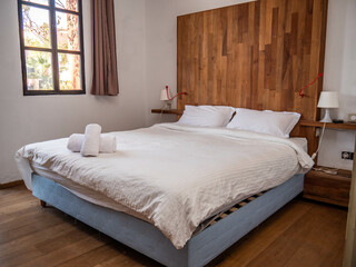 Elegant Villa Interior

A collection of high-quality photographs showcasing the refined interior of a modern villa. These images capture the essence of luxurious living, highlighting spacious layouts,