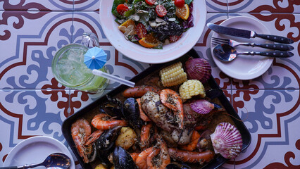 Steamed seafood and fruit salad