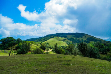 Fototapeta premium Breathtaking nature landscape rolling hills in a lush green environment scenic photography daylight viewpoint tranquil escape