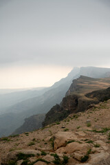 Jebel Samhan, the highest peak in Oman, is a majestic mountain offering panoramic views of rugged cliffs, deep valleys, and the vast desert below.