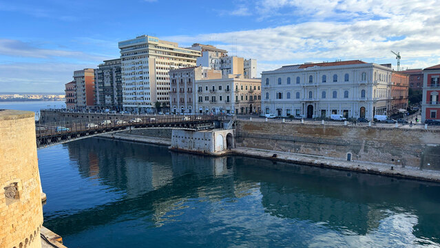 Overview of the Bridge of San Francesco di Paola, commonly called Ponte Girevole (swing bridge) in Taranto, Puglia, Italy
