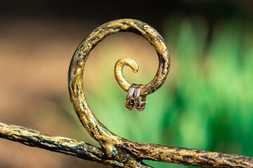 rusty key, wedding rings 