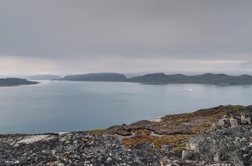 Obraz premium fjord et nature sauvage au Groenland près de qaqortoq