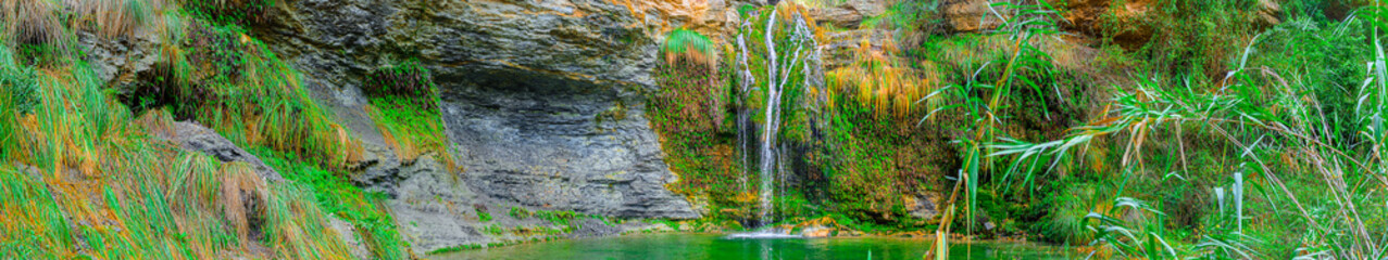 Cascada del salto de la novia en cirat