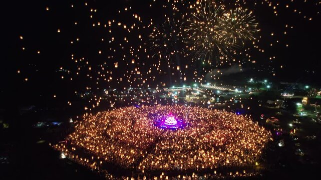 Floating lantern YeePeng Firework Festival or Yi Peng Lantern in Chiangmai, Chiang Mai festival and Loy Kratong Festival in Thailand,Asia 