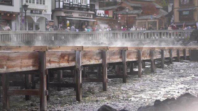 群馬県・草津温泉の湯畑 Yubatake - the symbol of Kusatsu Onsen, Gunma Prefecture, JAPAN