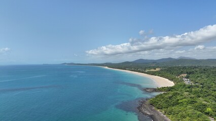 Fototapeta premium Aerial photo of Clump Point Queensland Australia