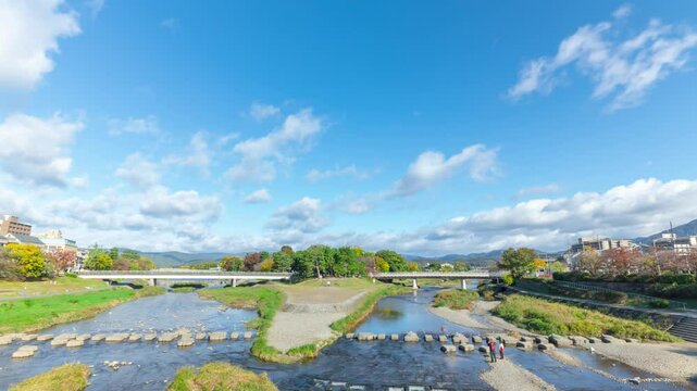 京都・賀茂大橋から望む鴨川デルタ　タイムラプス　