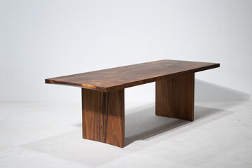 Wooden table (Acacia Wood)
