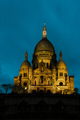 Obraz premium Sacré-Cœur Basilica, Montmartre, Paris, France, evening
