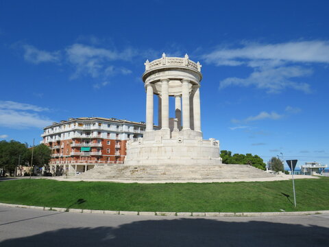 Monumento ai caduti, Ancona, Marche, Italia