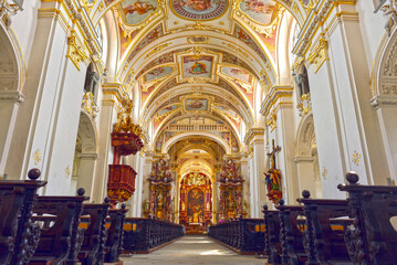 Innenansicht der der Basilika St. Lorenz in Kempten (Allgäu)