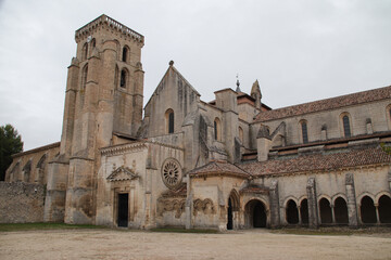 Fototapeta premium church at the Santa Maria la Real de las Huelgas monastery in burgos in spain 