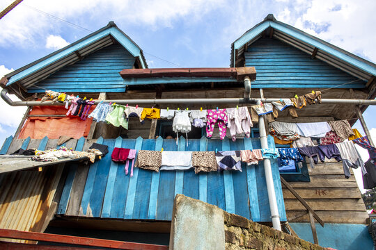 House with drying laundry in Bukavu, DRC