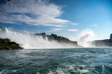 Naklejka premium View of Niagara Falls from the Niagara River.