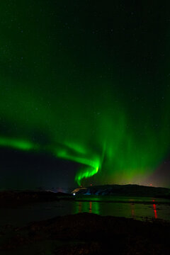 Aurora, Aurora Borealis, Aurora Australis, Northern Lights,Southern Lights, sky, night, stars,snow, winter