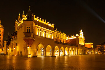 Obraz premium Krakow Old Town St. Mary's Basilica Main Market Square St Florians gate and Barbakan Royal Castle St. Joseph's Church