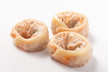 ［韓国餃子］キムチ　マンドゥ　調理前