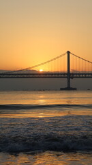 교량, 석양, h2o, 도시, 샌프란시스코, 강, 건축, 만, sky, 정지, 리스본, 바다, 대양, 캘리포니아, 태양, 여행, 일출, 포르투갈, 교통, 경관, us, 오늘밤, 베이 브리지, 경계표, 뉴욕, 대한민국, 부산, 광안리, 관광, 여행, 배낭, 일출, 일몰, 새해, 태양, 시작, 바다, 파도, 다리, 광안대교, 대교, 구름, 